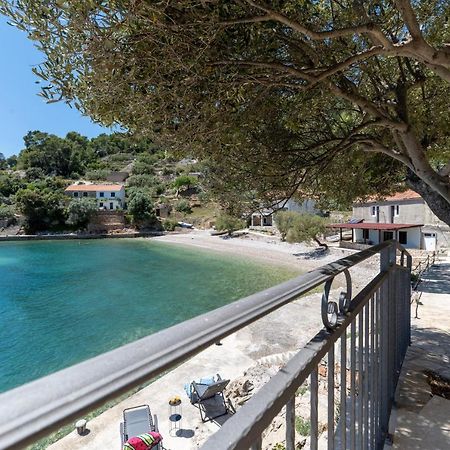 Gdinj Seaside Cottage Maslina מראה חיצוני תמונה